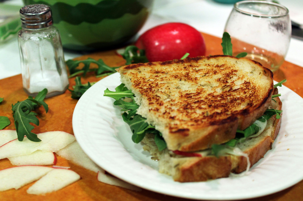 Mozzarella Apple Panini Low Histamine Diet NAUGHTYLITTLEMASTCELLS